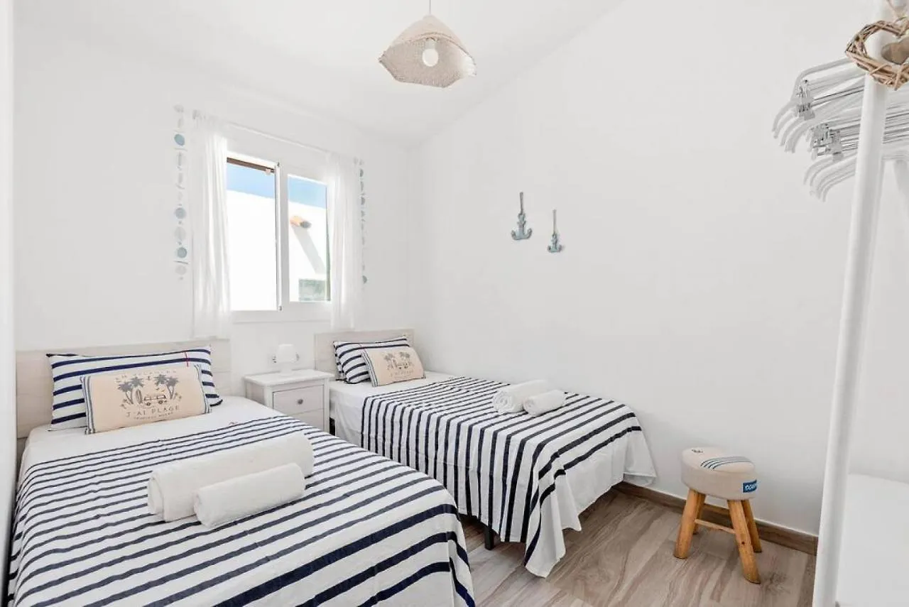 Blue Moon Apartment Cala'N Bosch